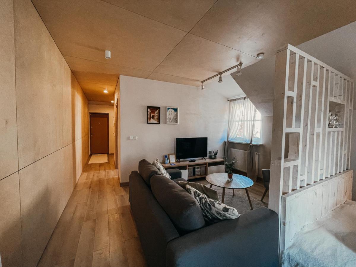 Old Town Apartment Marijampole Ngoại thất bức ảnh